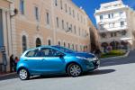 Mazda2 2010 года